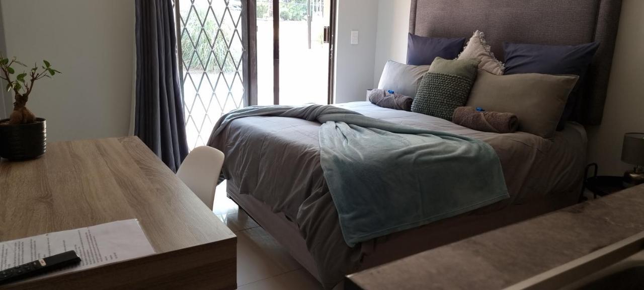 Atterbury Self Catering Studios 프레토리아 외부 사진