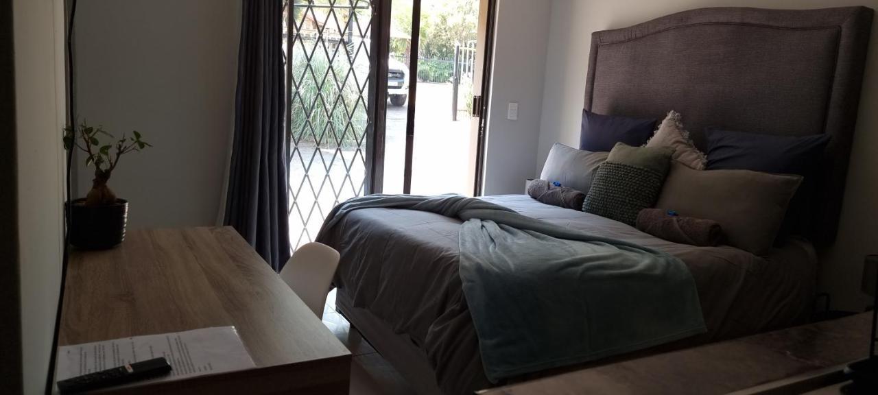 Atterbury Self Catering Studios 프레토리아 외부 사진
